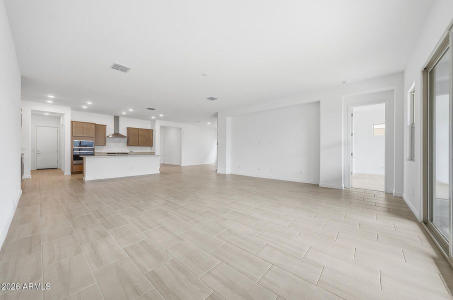 PHX_Miravida_Lot 1038_Imperial_14849_Gre