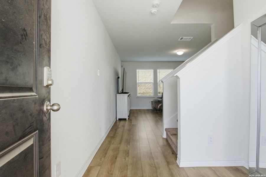 Spacious, unfurnished interior of a new home in , San Antonio (Image 22).