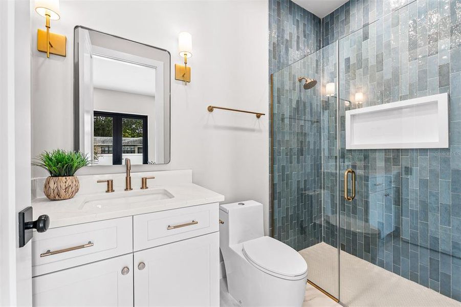 Furnished interior view inside a new home in , Orlando (Image 50).