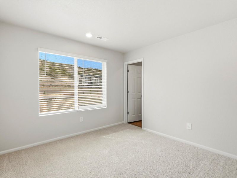 Spacious, unfurnished interior of a new home in Three Hills, Morrison (Image 13).