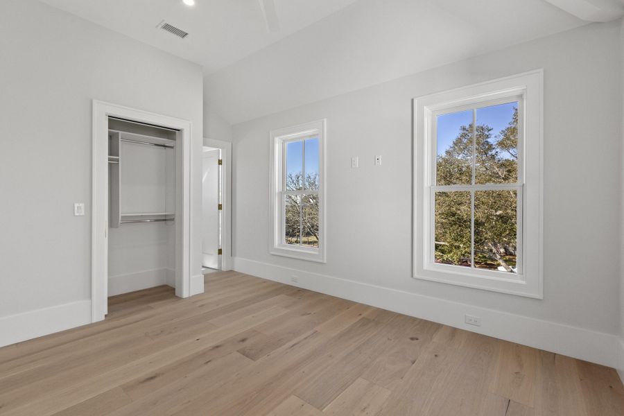 Spacious, unfurnished interior of a new home in , Sullivan's Island (Image 42).