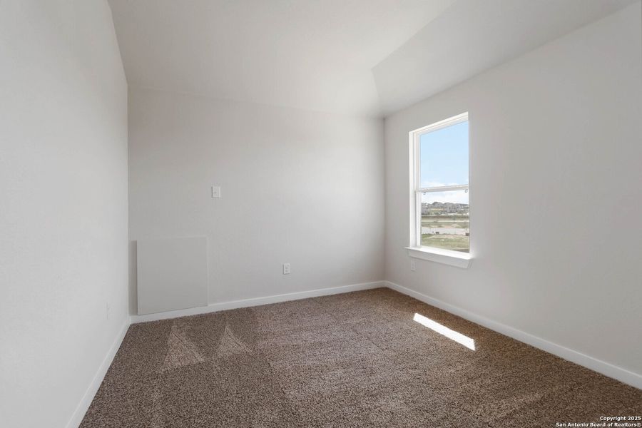 Spacious, unfurnished interior of a new home in Hickory Ridge, Elmendorf (Image 17).