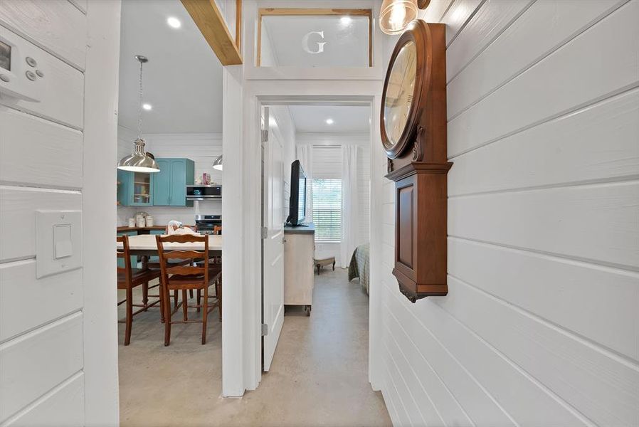Furnished interior view inside a new home in , Springtown (Image 17).