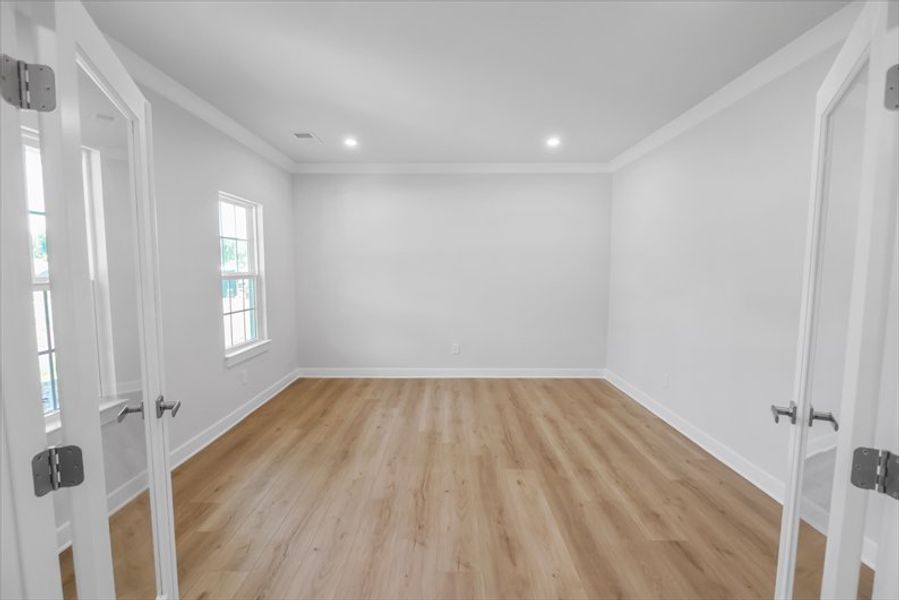 Spacious, unfurnished interior of a new home in Everly Estates, Spartanburg (Image 8).