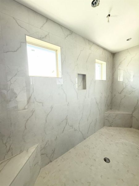 Spacious, unfurnished interior of a new home in , Copperas Cove (Image 11).