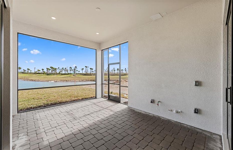 Exterior details and patio area of a home in Del Webb Catalina, Lakewood Ranch (Image 4).
