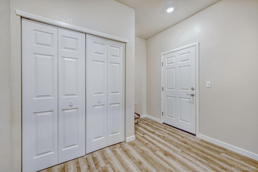Spacious, unfurnished interior of a new home in Knolls, Westminster (Image 37).