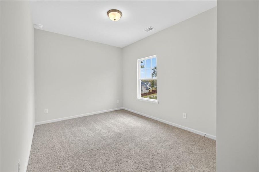 Spacious, unfurnished interior of a new home in Garrett Preserve, Douglasville (Image 42).