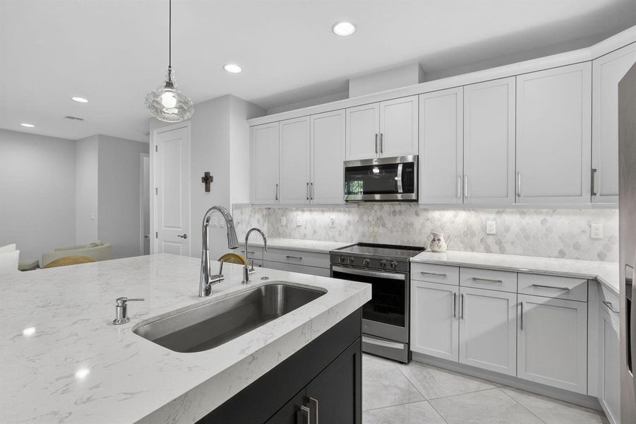 26-web-or-mls-BS1A2251 26-web-or-mls-BS1A2251