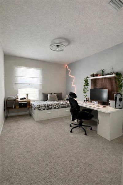 Furnished interior view inside a new home in Star Farms at Lakewood Ranch, Bradenton (Image 32). Furnished interior view inside a new home in Star Farms at Lakewood Ranch, Bradenton (Image 32).