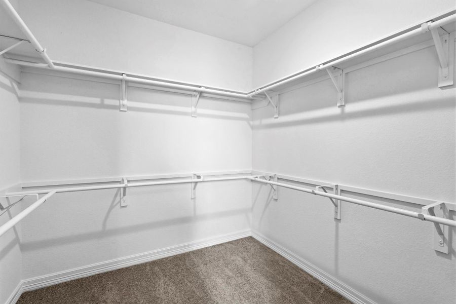 Spacious, unfurnished interior of a new home in Austin Point, Richmond (Image 40).