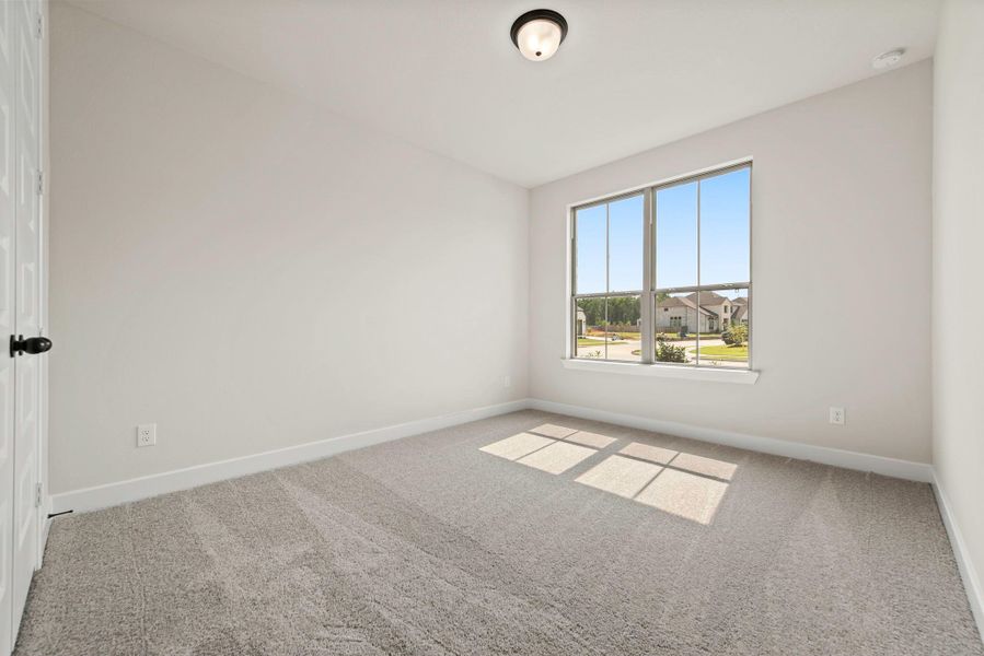 Spacious, unfurnished interior of a new home in ARTAVIA® - 60', Conroe (Image 17).