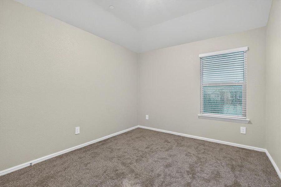 Spacious, unfurnished interior of a new home in , Haltom City (Image 18). Spacious, unfurnished interior of a new home in , Haltom City (Image 18).