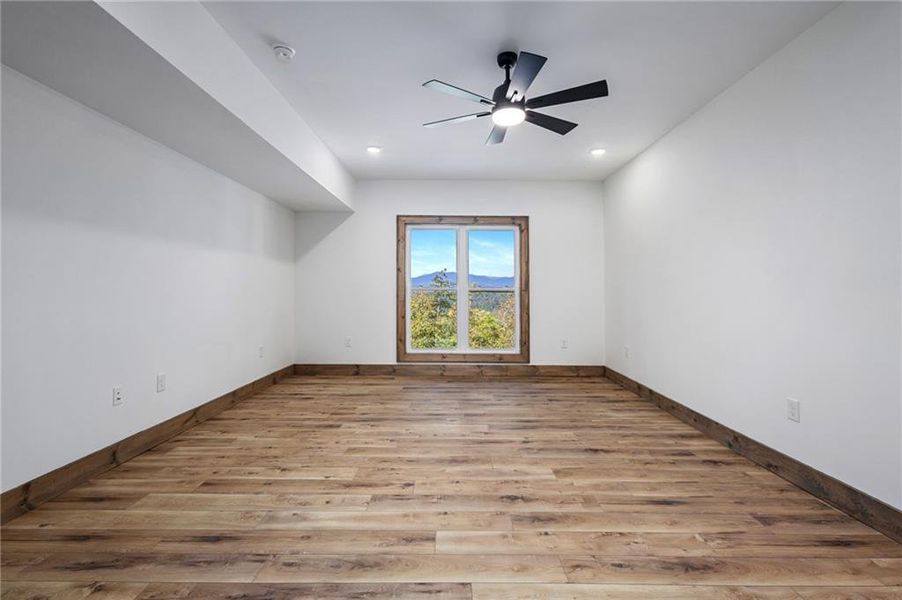 Spacious, unfurnished interior of a new home in , Ellijay (Image 14).