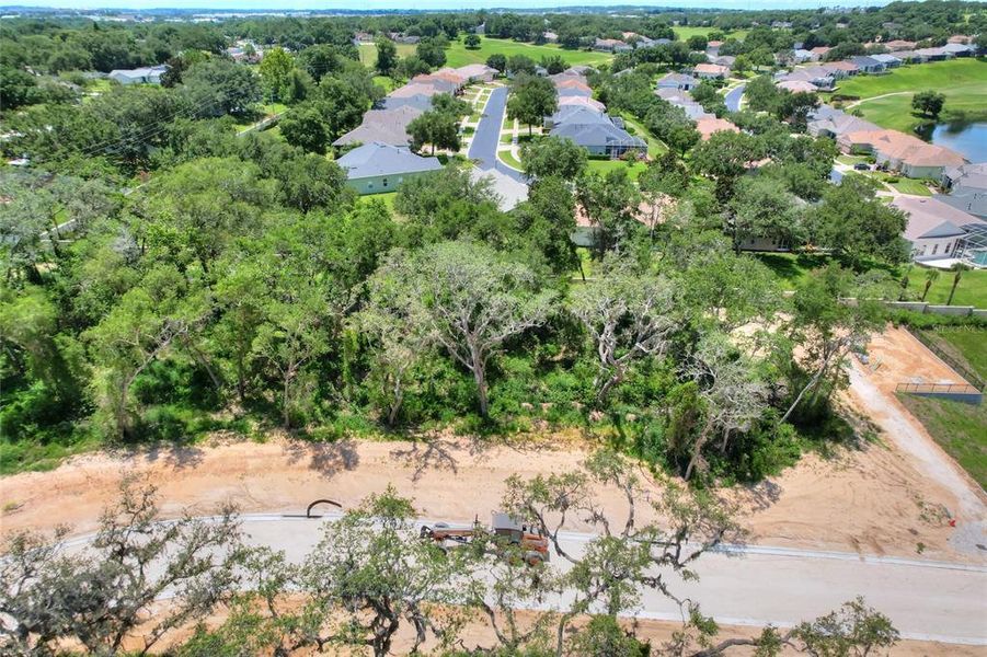 Natural landscape and outdoor views near  in Clermont (Image 9).