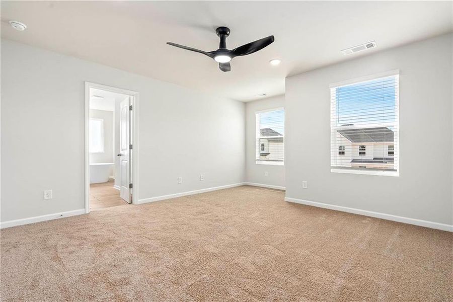 Spacious, unfurnished interior of a new home in Jones Crossing, Hogansville (Image 11).