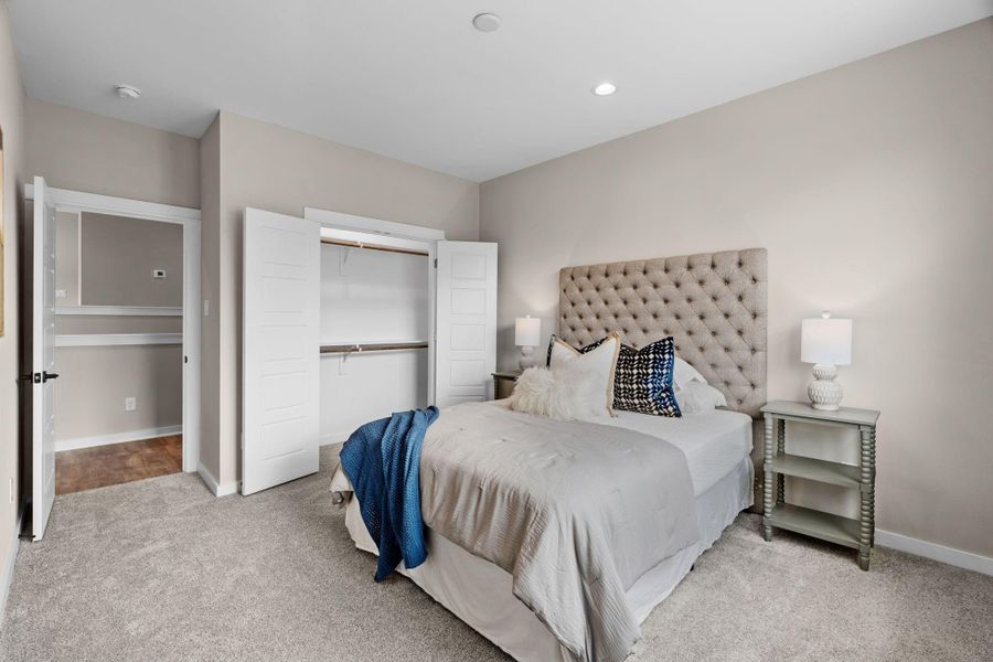 Photos are of a different unit.