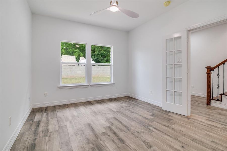 Spacious, unfurnished interior of a new home in , Mabank (Image 12).