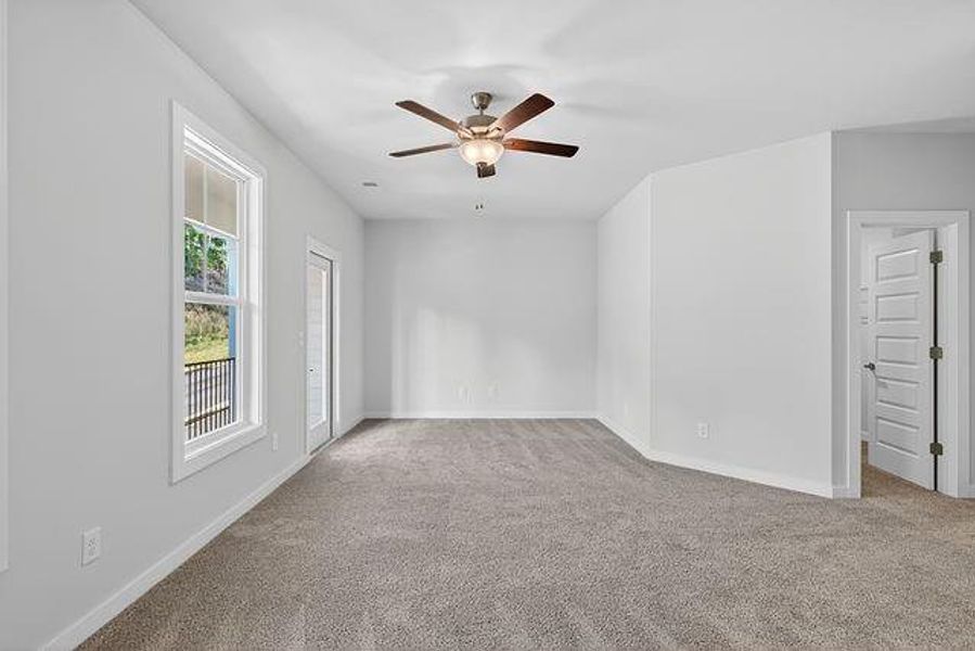 Spacious, unfurnished interior of a new home in The Park at Gainesville Township, Gainesville (Image 12).