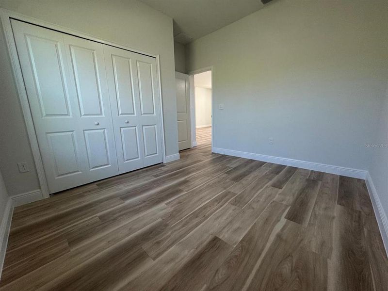 Spacious, unfurnished interior of a new home in , Ocala (Image 18).