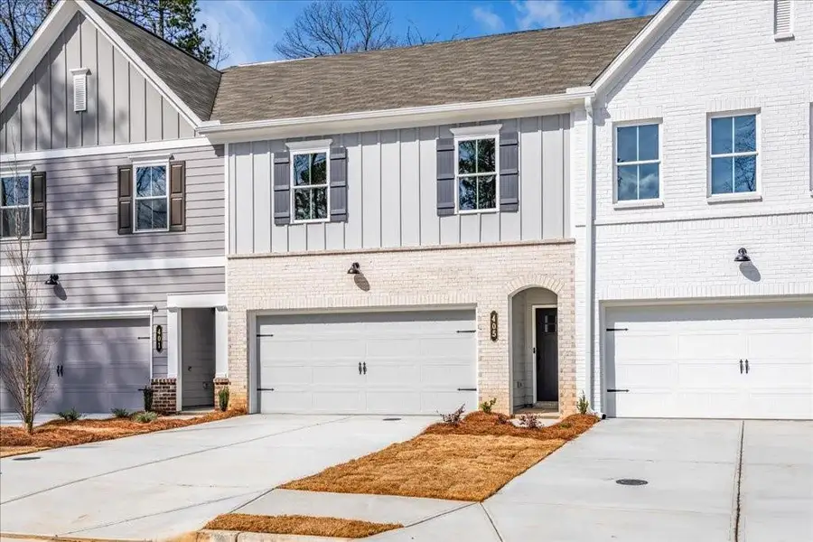 Front exterior of a new home in Cherokee Township, Acworth, GA, highlighting curb appeal (Image 1). Front exterior of a new home in Cherokee Township, Acworth, GA, highlighting curb appeal (Image 1).