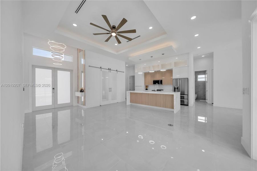 Spacious, unfurnished interior of a new home in , Lehigh Acres (Image 20). Spacious, unfurnished interior of a new home in , Lehigh Acres (Image 20).