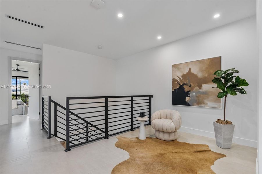 Furnished interior view inside a new home in , Fort Lauderdale (Image 16).