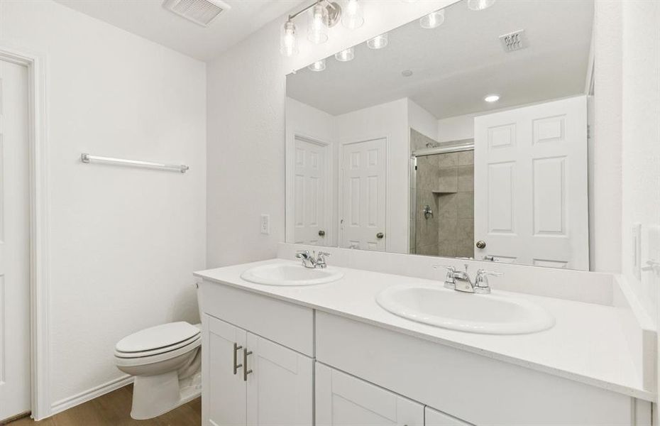Double vanity in primary bath Double vanity in primary bath