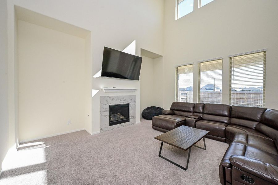 Furnished interior view inside a new home in StoneCreek Estates, Richmond (Image 36).