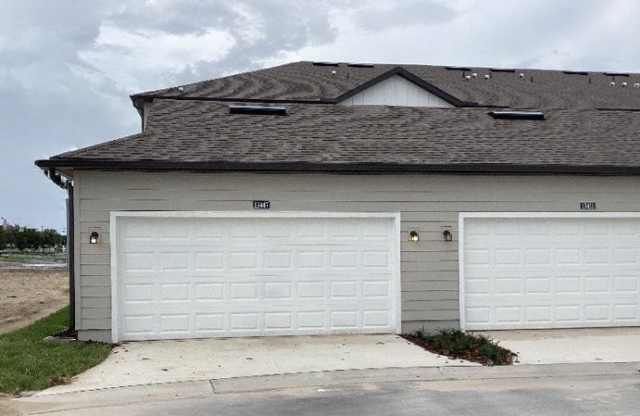 2 Car Garage