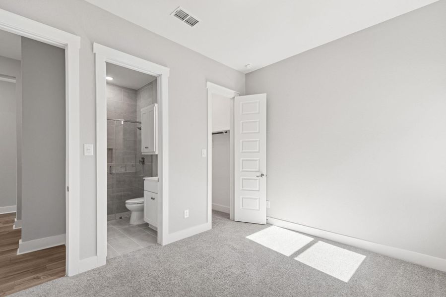 Spacious, unfurnished interior of a new home in ARTAVIA 50' Homesites, Conroe (Image 23).