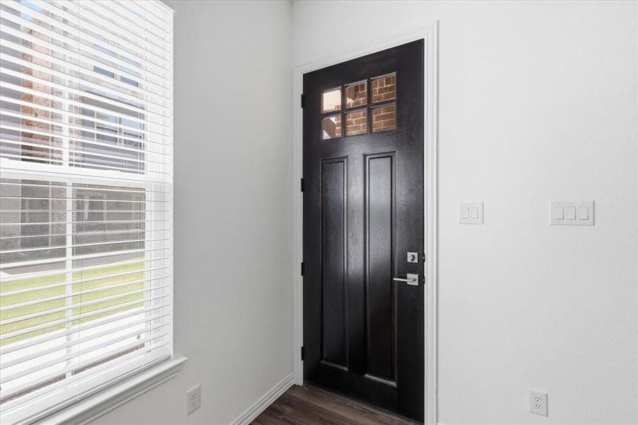 Spacious, unfurnished interior of a new home in Tenison Village, Dallas (Image 9). Spacious, unfurnished interior of a new home in Tenison Village, Dallas (Image 9).