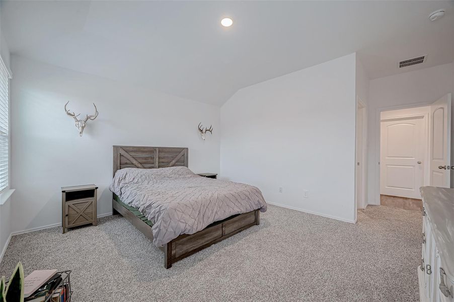 Furnished interior view inside a new home in Mill Creek, Magnolia (Image 8).