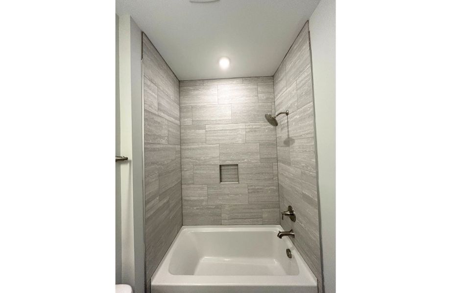 Image 14 of a home in The Haven at Riverlights. Image 14 of a home in The Haven at Riverlights.