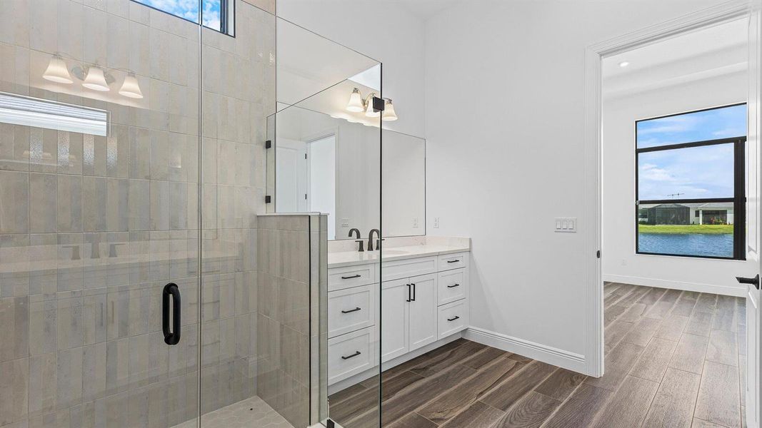 Owner's Bath Owner's Bath