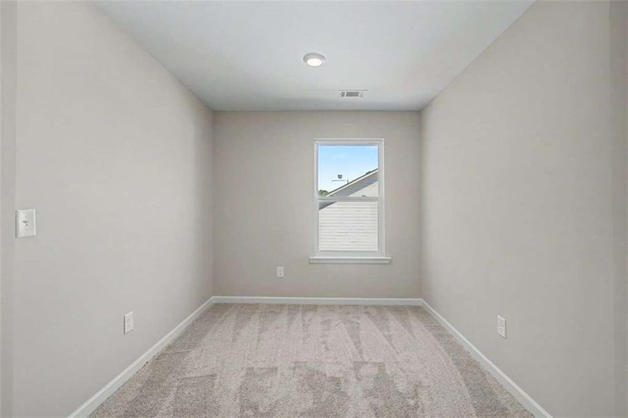 Spacious, unfurnished interior of a new home in Traditions at Cedarcrest, Dallas (Image 36).