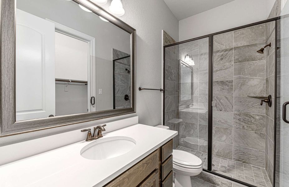 Representative furnished interior of a home built from the 3358 by Ravenna Homes in Artavia 70′, Conroe (Image 19).