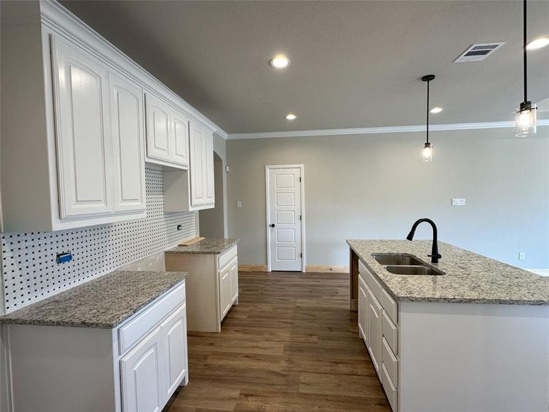 Furnished interior view inside a new home in , Cleburne (Image 7).