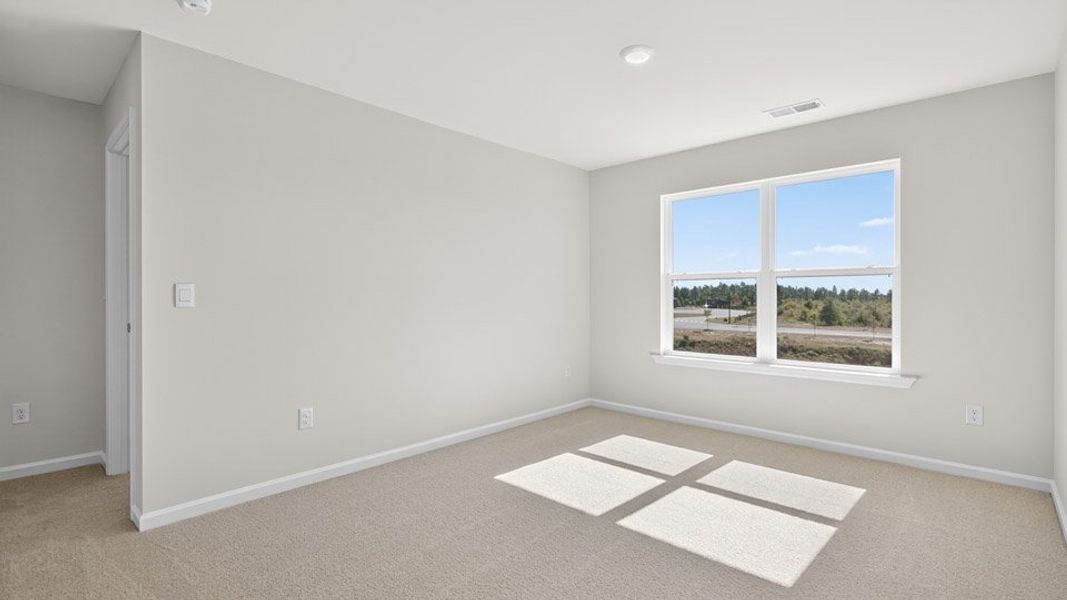 Spacious, unfurnished interior of a new home in Martin Farms, Aberdeen (Image 22).