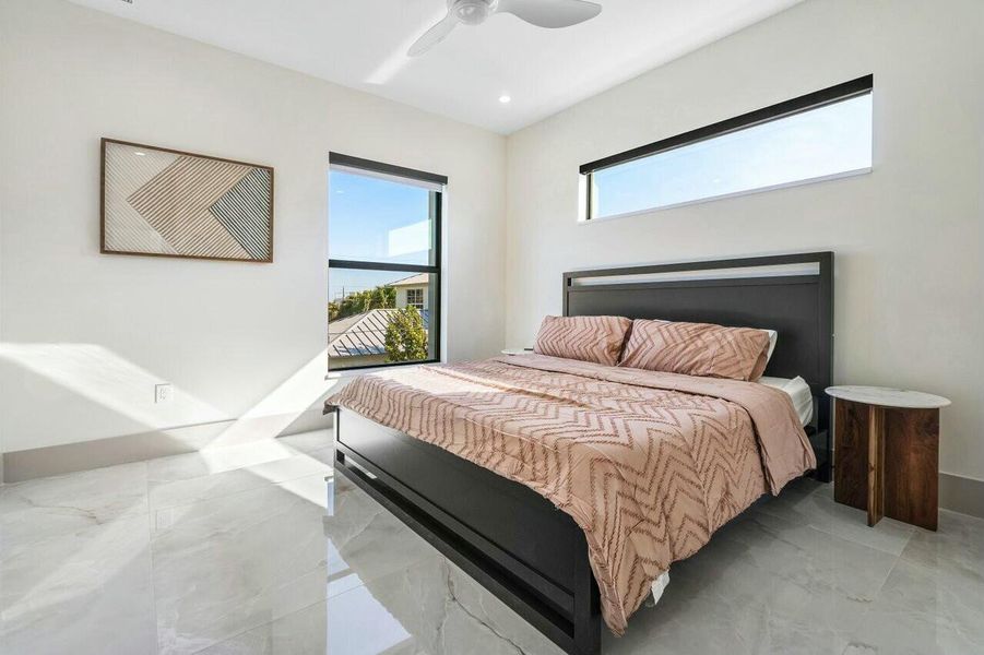 MODEL HOME FURNISHED KING MODEL HOME FURNISHED KING