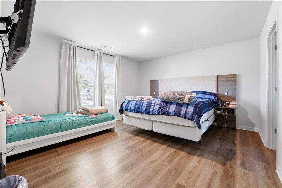 Furnished interior view inside a new home in , Lawrenceville (Image 13).