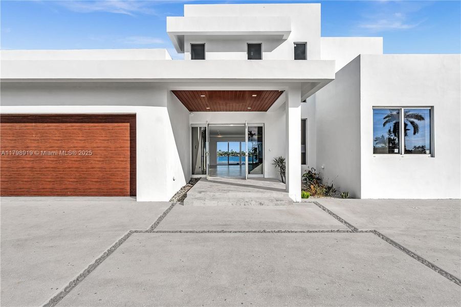 Image 36 of a home in .