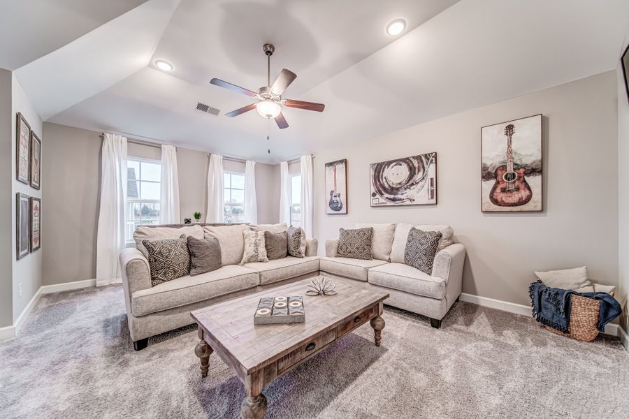 Representative furnished interior of a home built from the Crawford by Parkside Builders in The Woods, Gallatin (Image 29).