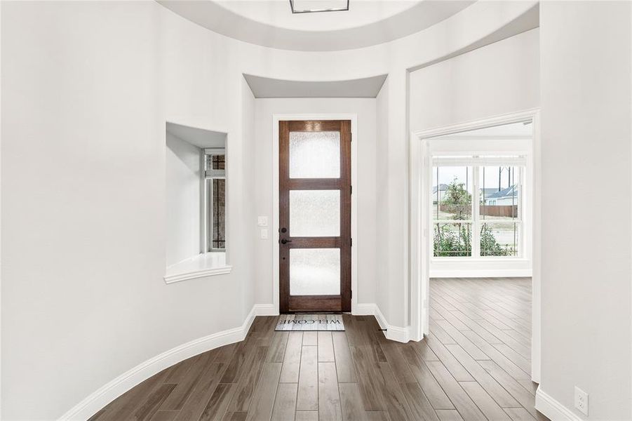 Spacious, unfurnished interior of a new home in Villages of Walnut Grove, Midlothian (Image 35).