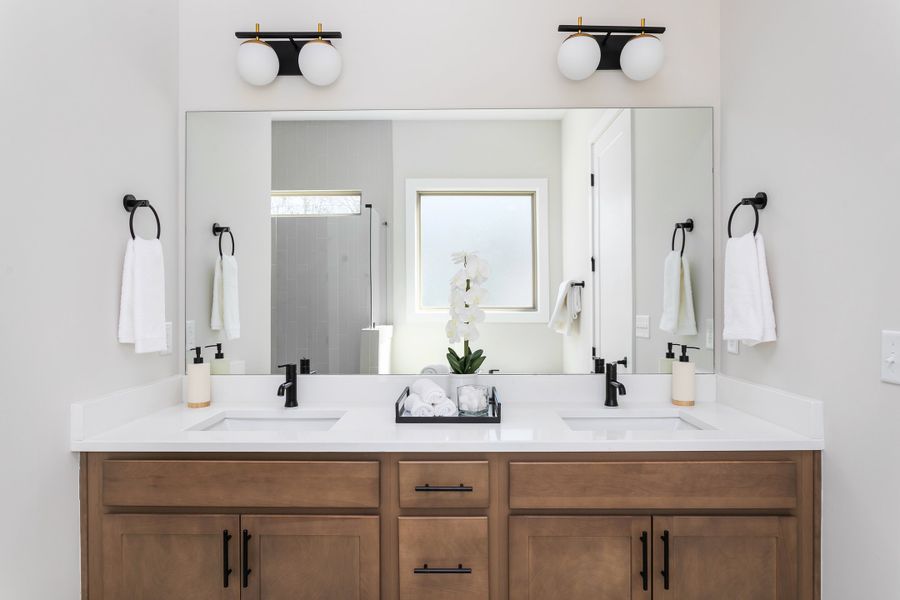 Representative interior finishes for a home built from the The Phoenix by Greentech Homes LLC in The Farmstead, Hixson (Image 20). Representative interior finishes for a home built from the The Phoenix by Greentech Homes LLC in The Farmstead, Hixson (Image 20).