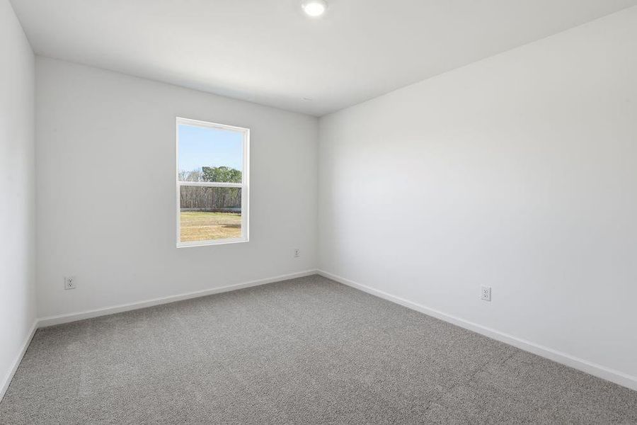 Spacious, unfurnished interior of a new home in Windance Lake, Loganville (Image 17).