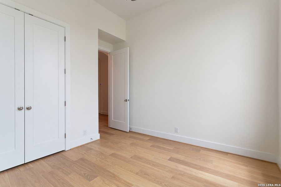 Spacious, unfurnished interior of a new home in Homestead, Schertz (Image 14).