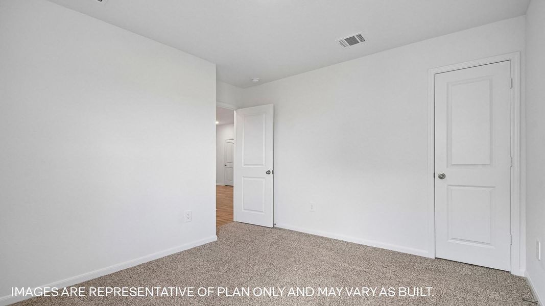 Representative unfurnished interior of a home built from the The Lakeway by D.R. Horton in Prairie Lakes, Buda (Image 19).
