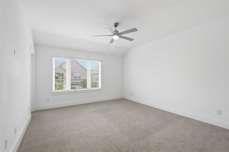 Spacious, unfurnished interior of a new home in , Arlington (Image 23).