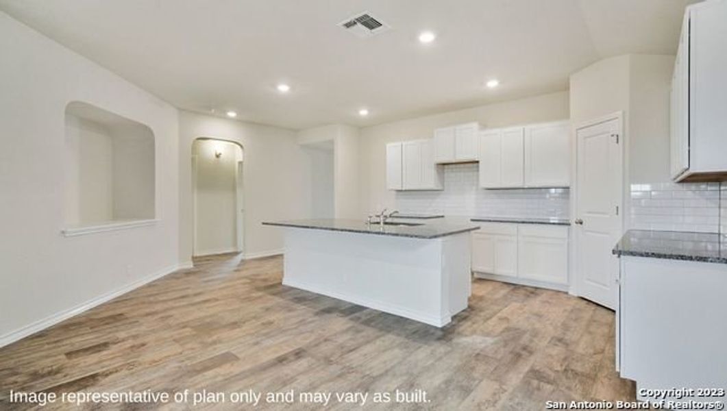 Furnished interior view inside a new home in Steele Creek, Cibolo (Image 6).